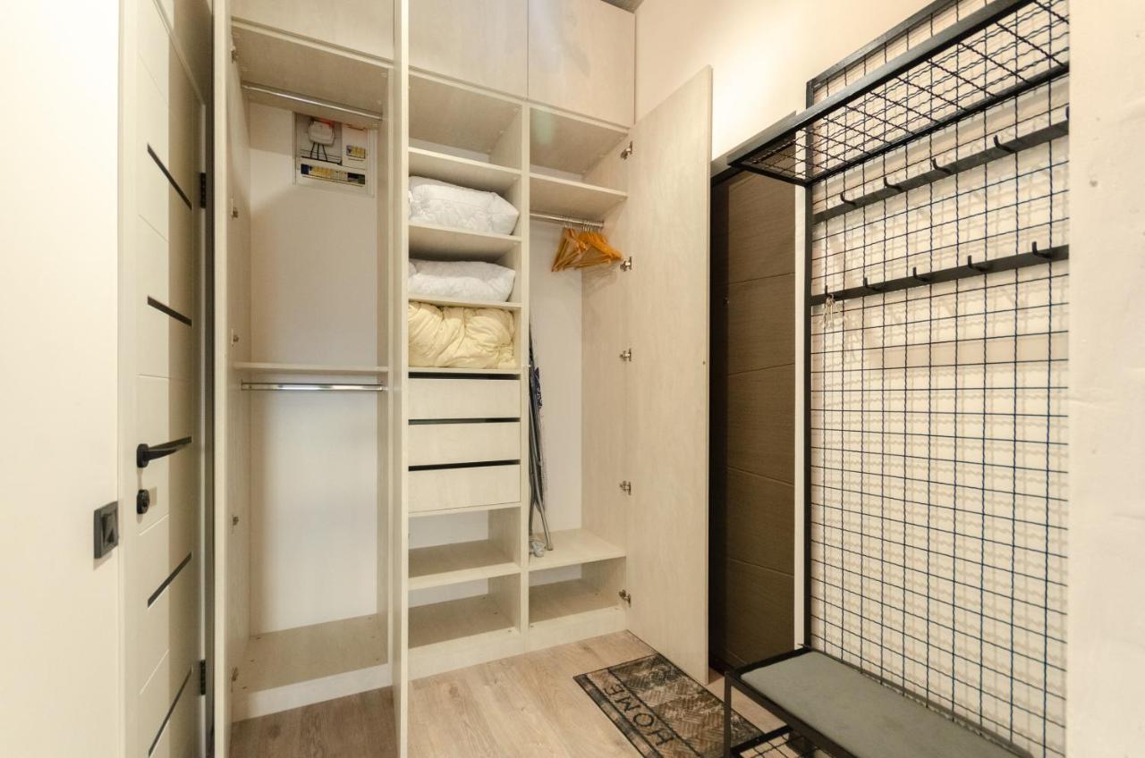 Petrovdom Apartments 12-131B In Rc "Yaroslaviv Grad", Bulvarno-Kudriavska 17B 基輔 外观 照片